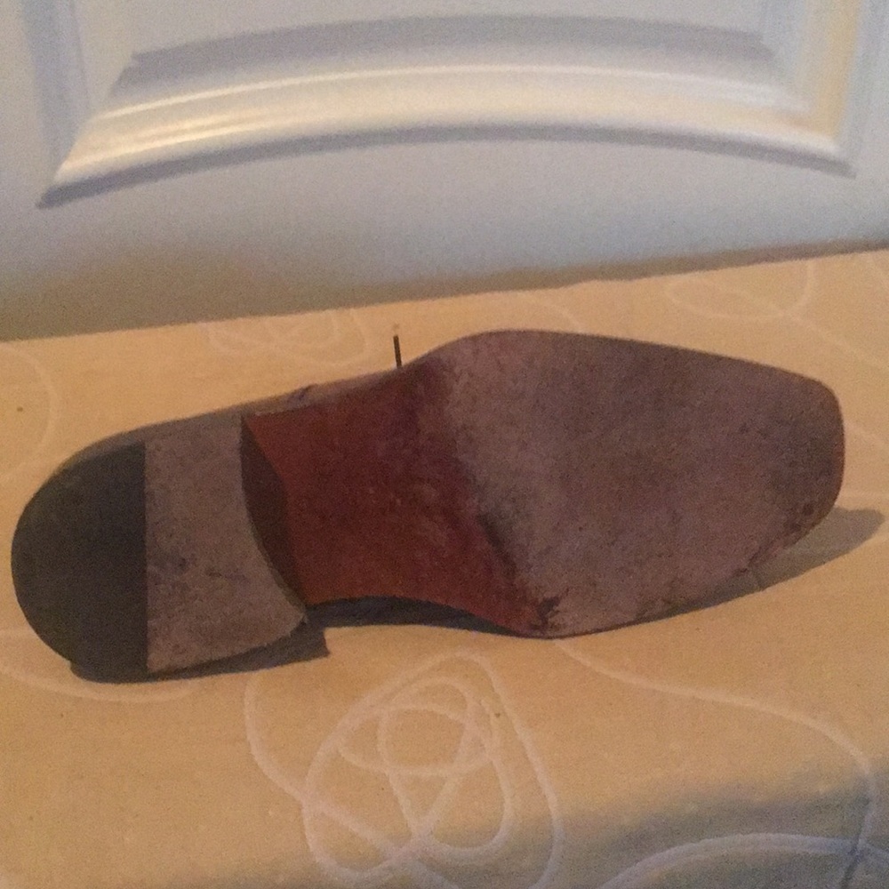 Shoes - Picture 5 of 5